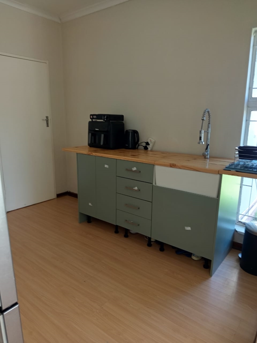 To Let 1 Bedroom Property for Rent in The Palms Western Cape